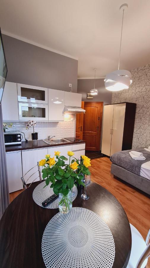 Nr 1 Z Balkonem, Nr 7 Z Tarasem, Wilcza Przy Szlaku Apartment